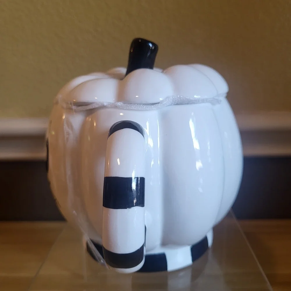 Little Village Transpac Shelly Comiskey Halloween Jack O Lantern Teapot NEW